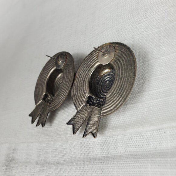 Vintage Silver Tone Metal Straw Hat Ribbon Design Post Earrings - Picture 5 of 7